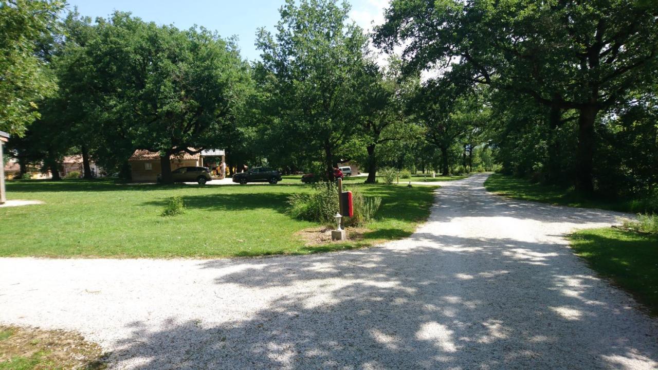 Domaine De Miraval Hotel Belleserre Екстериор снимка